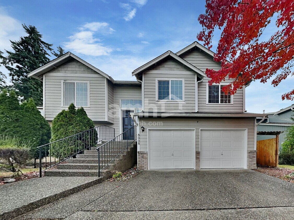 Foto principal - 8008 207th St Ct E