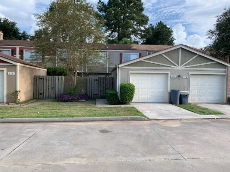 574 St, Beaumont, TX 77707 Townhome Rentals in Beaumont TX