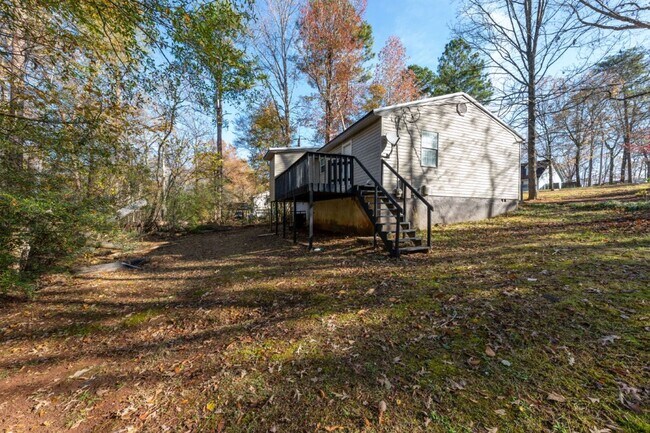 Foto del edificio - Relax & Unwind in This Beautifully Renovated 3BR Home