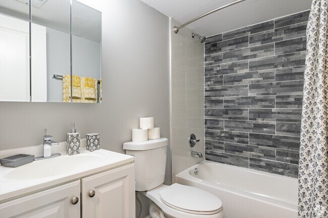 Renovated Bathrooms - Avondale Village