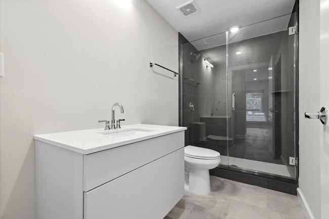 Interior Photo - The Peak at Scotts Lane