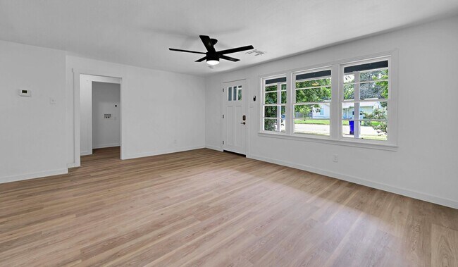 Foto del edificio - Newly Renovated 3 Bed, 2 Bath Home in Waco