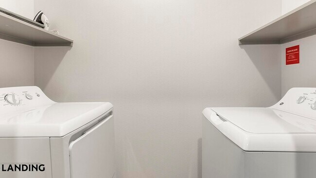 Foto del edificio - 2600 Kinship Pkwy