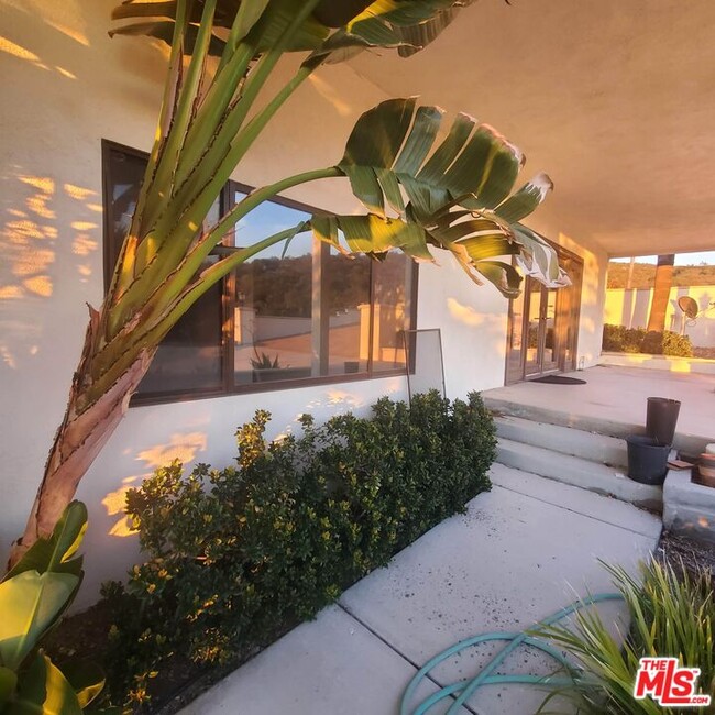 Foto del edificio - 42100 Parado Del Sol Dr