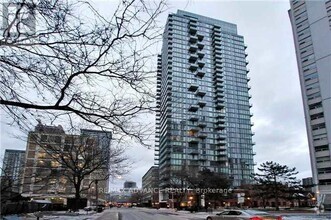 Building Photo - 75-1475 St Nicholas St