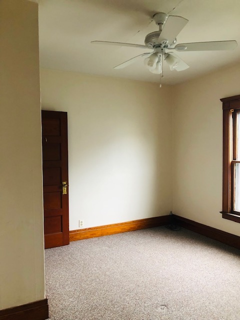 Building Photo - 145 Malverne Dr