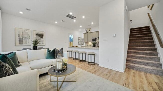 Building Photo - 630 Aspen Falls Ct