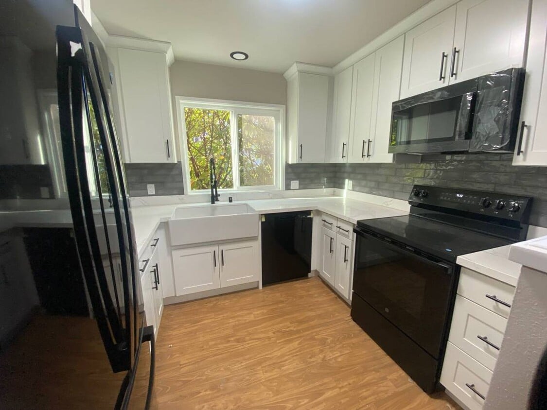 Photo - Husky Townhomes
