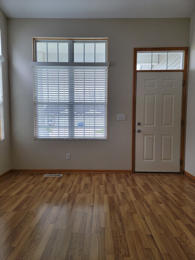Building Photo - 9647 Boone Ct