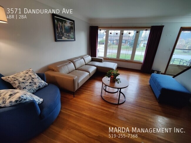 Building Photo - CHARMING 4 BED/1.5 BATHS INGLE FAMILY HOME SOUTH WINDSOR + UTILITIES