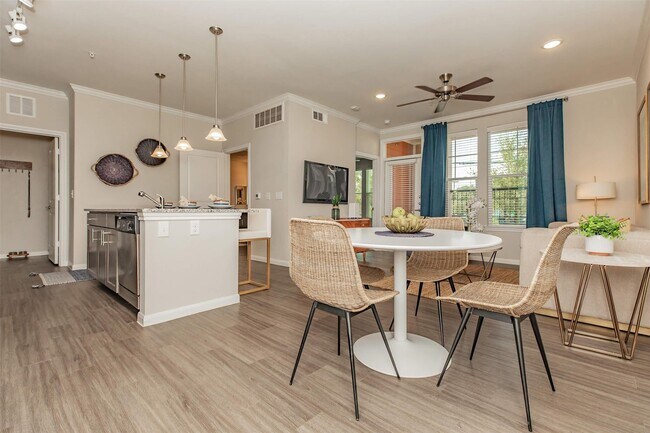 Foto del edificio - 3400 Louetta Rd