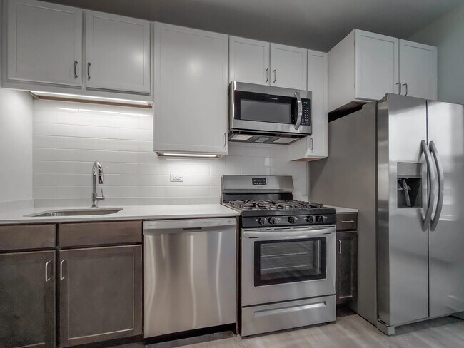 Foto del edificio - 4756 N Ravenswood Ave