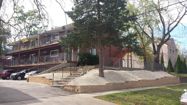Vista a la calle - 535 Hawkins St