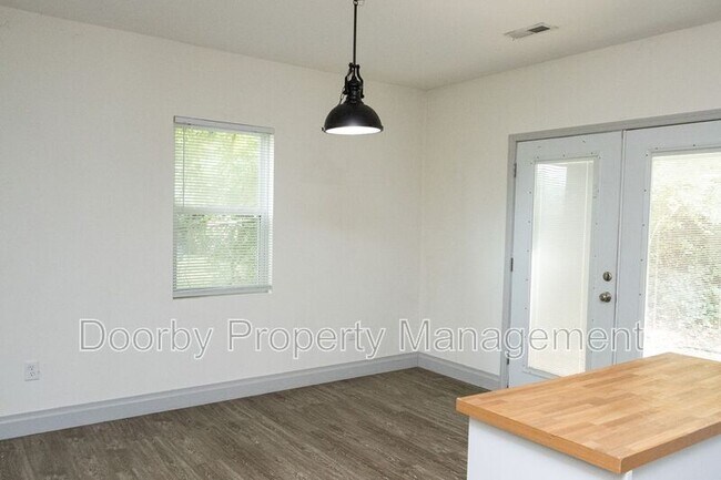 Building Photo - 3780 Granada Dr