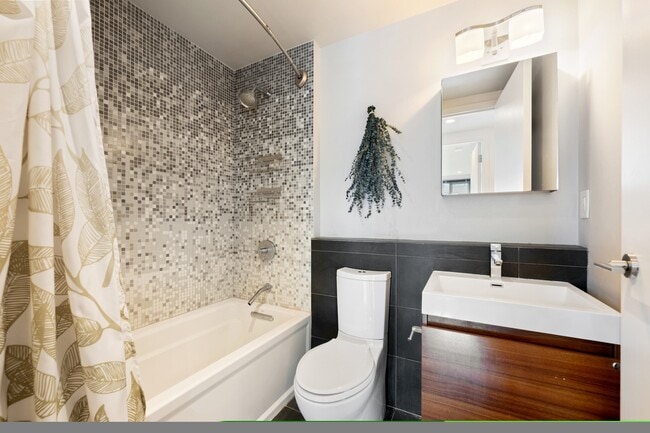 Building Photo - 691 Massachusetts Ave