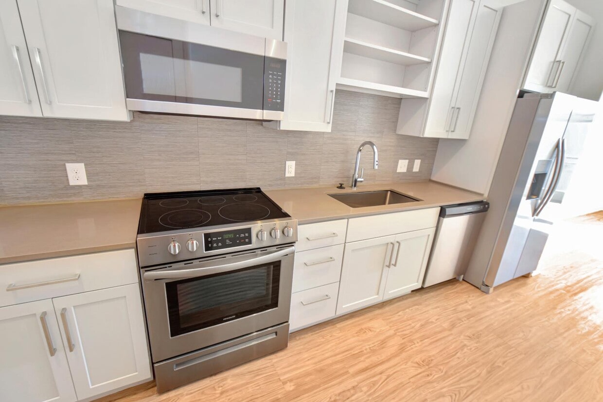 Foto principal - 101 S Tryon St