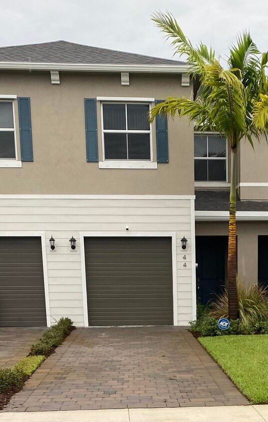 44 Bandol St, Riviera Beach, FL 33404 Townhome Rentals in Riviera Beach FL