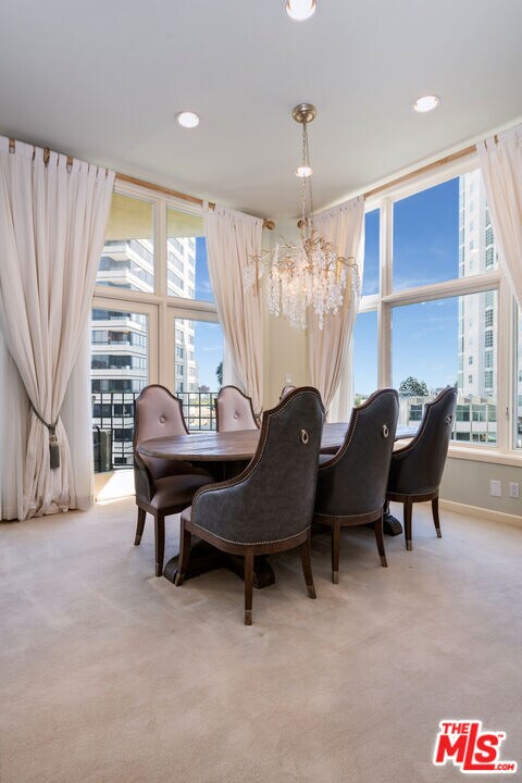 Foto del edificio - 10351 Wilshire Blvd