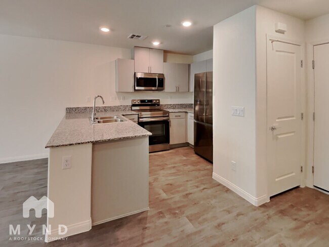 Foto del edificio - 2948 Fire Cracker Red St