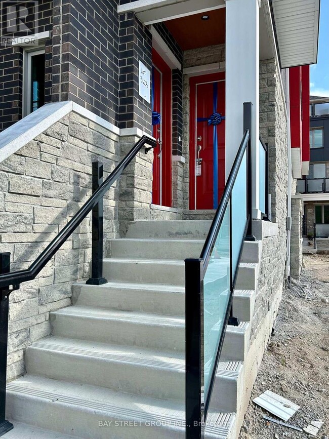 Building Photo - 1034 Reflection Pl