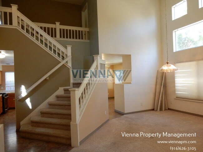 Building Photo - 403 Verbena Ct