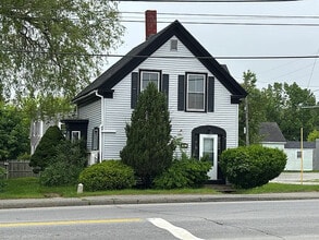 Building Photo - 74 Maverick St