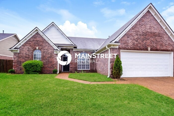 Foto principal - 3 Bedroom Pet-Friendly Home in MEMPHIS, TN...
