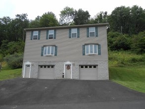 Building Photo - 9491 Cost Ave