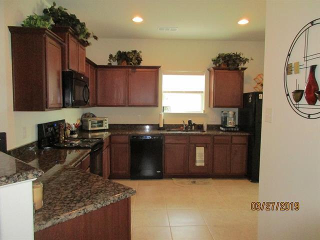 Foto del edificio - 1829 Olive Ln