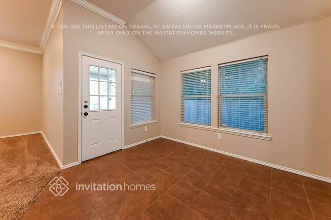 Foto del edificio - 112 Hackberry Trail