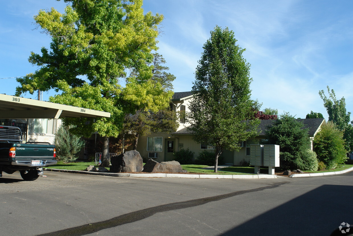 Foto del edificio - Nez Perce Apartments