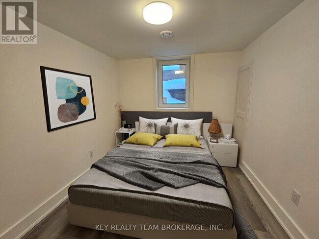 Building Photo - 51 Loraine Dr