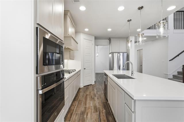 Foto del edificio - 3329 Lacebark Ln