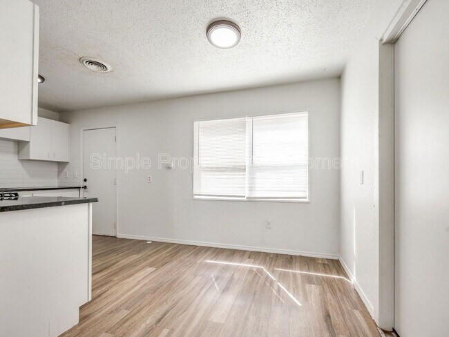 Foto del edificio - 1212 SE 19th Terrace