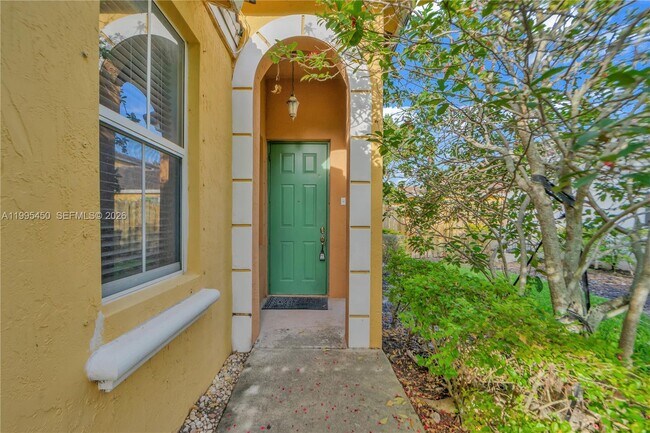 Foto del edificio - 963 NE 42nd Terrace