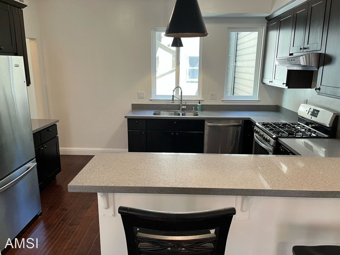 Primary Photo - 2 br, 1 bath House - 118 LeRoy Place