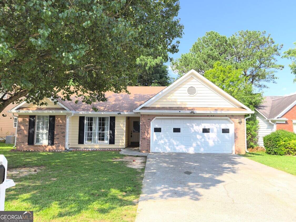 Foto principal - 2100 Racquet Club Cir NW