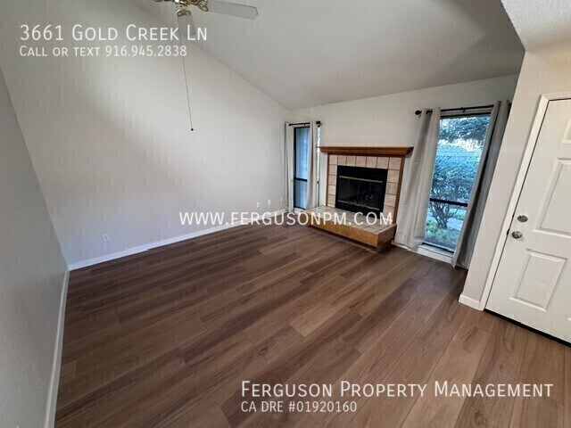 Foto del edificio - 3661 Gold Creek Ln