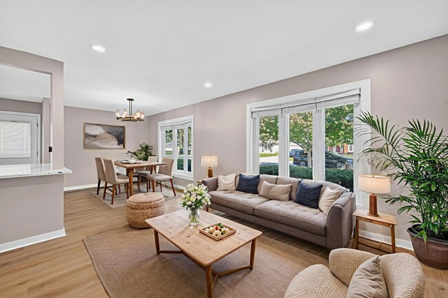 Foto del edificio - 1813 W Pheasant Trail