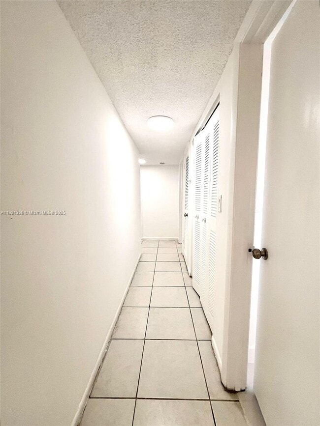 Building Photo - 830 SW 74th Ter