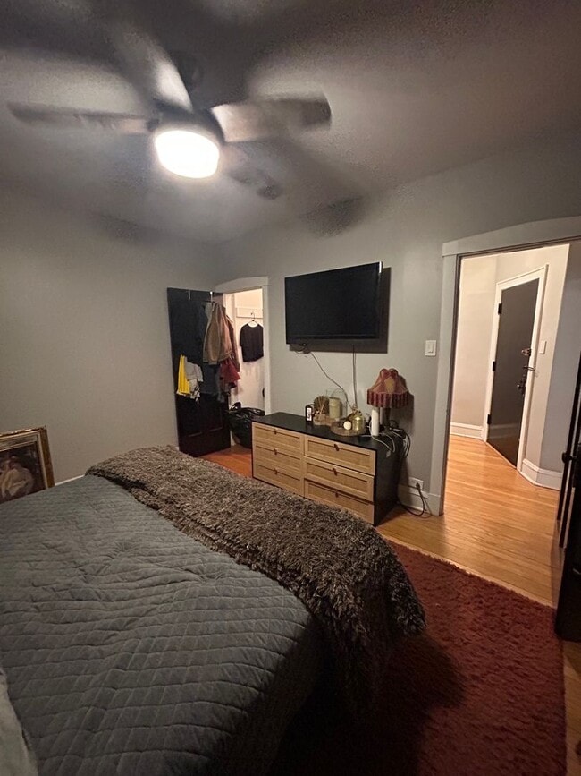 Foto del edificio - 4021 N Mozart St