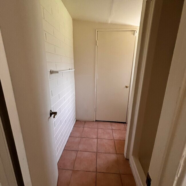 Foto del edificio - 1508 E Williams St