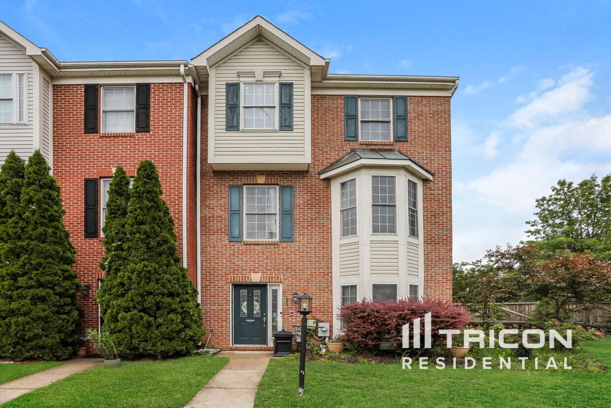 Foto principal - 1000 Carbondale Way