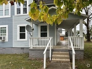 Building Photo - 3415 Alpine St SW