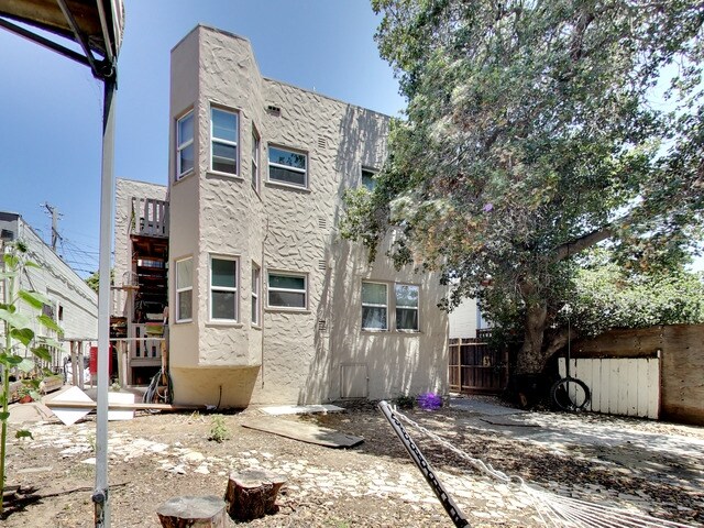 Building Photo - 3809 Penniman Ave