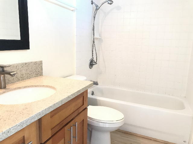 Foto del edificio - UNIVERSITY VILLA studio +den w/ pkg, sec