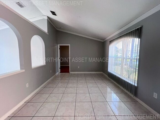 Building Photo - 3BR 2BA Home w/ 2-Car Garage • Dishwasher • Large Patio in Kissimmee