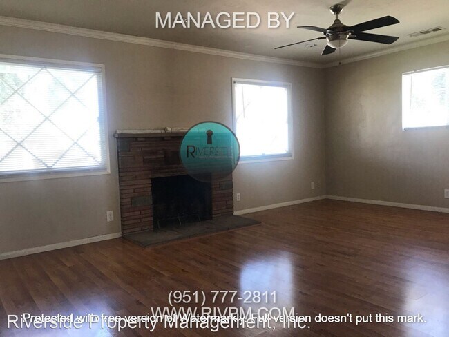 Foto del edificio - 3 br, 2 bath House - 6940 Malibu Dr.
