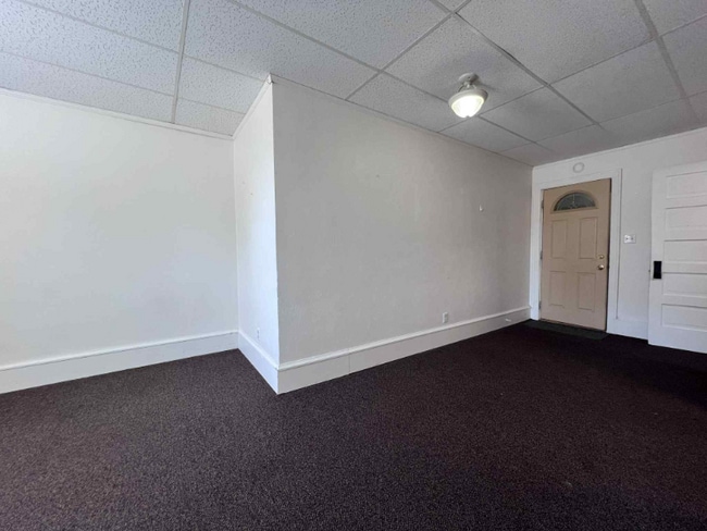 Building Photo - 222 E Aurora St