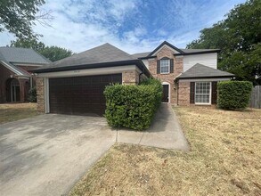 Building Photo - 3412 Derby Ct